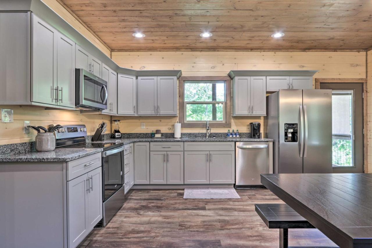 Вілла Smoky Cove Retreat With Private Hot Tub And Deck! Сев'єрвілл Екстер'єр фото