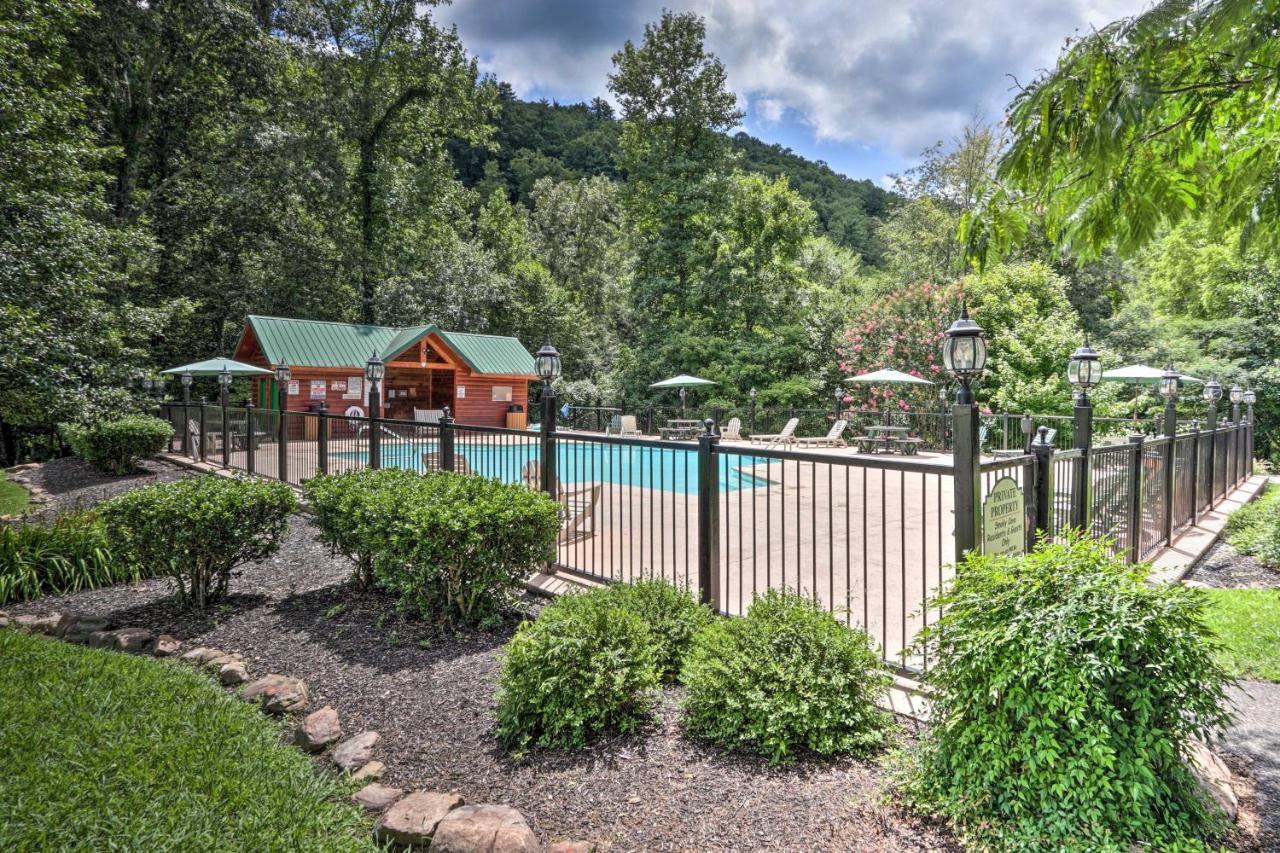 Вілла Smoky Cove Retreat With Private Hot Tub And Deck! Сев'єрвілл Екстер'єр фото